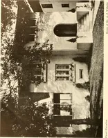 An illustration from Homes of moderate size; a collection of photographs and plans of modern suburban and country homes, following the colonial, Italian and English architectural styles, and arranged accordingly (1921)
