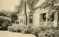 An illustration from House & garden's book of gardens; containing over four hundred illustrations of special flower types, plans and suggestions for landscape work, a complete gardener's calendar of the year's activities, planting and spraying tables, and a portfolio of beautiful gardens in varied sections of the United States and foreign countries (1921)
