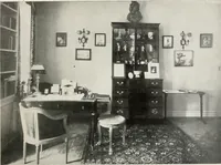 An illustration from The house in good taste (1913)