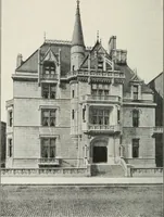 An illustration from How to know architecture : the human elements in the evolution of styles (1914)