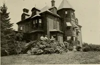 An illustration from How to make a country place; an account of the successes and the mistakes of an amateur in thirty-five years of farming, building and development: together with a practical plan for securing a home and an independent income, starting with small capital (1914)