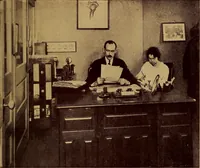 An illustration from How to obtain a patent and what to invent (1918)
