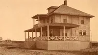 An illustration from Ideal homes / by W. F. Barlow, Jr. (1913)
