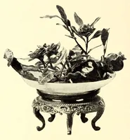 Picture 4 of 18 from Illustrated catalogue of the furniture and embellishments from the Imperial palace, Pekin. Exquisitely wrought gold ornaments from the ceremonial crowns of the former Emperor and Empress of China and numerous other objects of antiquity and distinctive artistic excellence recently : Acquired by the firm of Messrs. Yamanaka & Company (1917), leaf 38