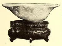 An illustration from Illustrated catalogue of an extraordinary collection of imperial jades and other beautiful objects in rock crystal, agate, lapis-lazuli and coral : mostly from the private collection of the late Captain J.F. Peel, London, England (1912)