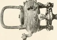 An illustration from Illustrated catalogue of the remarkable collection of ancient Chinese bronzes, beautiful old porcelains, amber and stone carvings, sumptuous eighteenth century brocades, interesting old paintings on glas and fine old carpets, rugs and furniture, from ancient palaces and temples of China comprising the private collection of a Chinese nobleman of Tien-Tsin (1914)