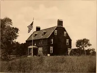 An illustration from Interesting houses of New England, from original photographs (1915)