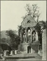 An illustration from An introduction to English church architecture : from the eleventh to the sixteenth century (1913)