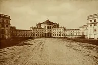 An illustration from Italian castles and country seats (1911)