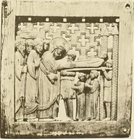 An illustration from Catalogue of the ivory carvings of the Christian era with examples of Mohammedan art and carvings in bone in the Department of British and Mediaeval Antiquities and Ethnography of the British Museum (1909)