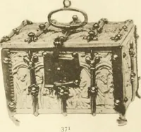 An illustration from Catalogue of the ivory carvings of the Christian era with examples of Mohammedan art and carvings in bone in the Department of British and Mediaeval Antiquities and Ethnography of the British Museum (1909)