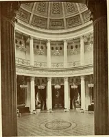 An illustration from Starye gody (1907)