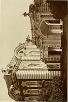 An illustration from Starye gody (1907)