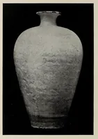 An illustration from The Kélékian collection of ancient Chinese potteries (1917)