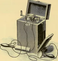 An illustration from Konstruktion, Bau und Betrieb von Funkeninduktoren und deren Anwendung, mit besonderer Berücksichtigung der Röntgenstrahlen-Technik (1904)