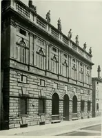 An illustration from L'architecture italienne au XVIe siècle (1900)