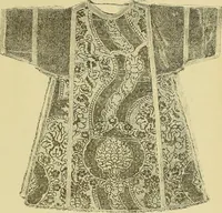 An illustration from L'arte nell'industria : lavori di legno e pastiglia, lavori di metallo, lavori di pietra, marmo, alabastro, ceramica, musaico, vetro, lavori di osso e avorio, lavori tessili, carte da parati e cuoi decorati, ricami, pizzi, cartelloni, stampe, ecc. (1907)