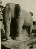 An illustration from La sculpture hindoue. Traduction de Paul Budry (1922)