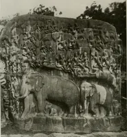 Picture 106 of 193 from La sculpture hindoue. Traduction de Paul Budry (1922), leaf 199