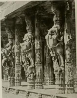 An illustration from La sculpture hindoue. Traduction de Paul Budry (1922)