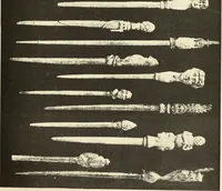 An illustration from La toilette chez les Romaines au temps des empereurs; étude des principaux objets de toilette en os trouvés dans les fouilles de la nécropole de Trion & du coteau de Fourvière (1888)