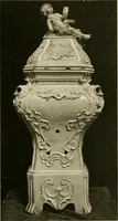 Picture 61 of 126 from Les anciennes faiences de Bruxelles : histoire, fabrication, produits (1922), leaf 218