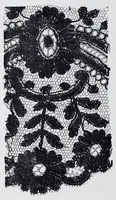 An illustration from Les arts du tissu : étoffes - tapisseries - broderies -dentelles - reliures (1890)
