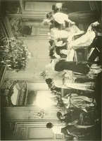 An illustration from Les Createurs de la Mode (1910)