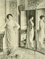 Picture 88 of 152 from Les Createurs de la Mode (1910), leaf 94