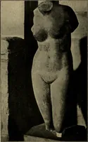 An illustration from Les musées d'Europe. La sculpture au Louvre; (1900)