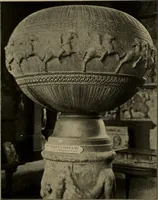 An illustration from Les musées d'Europe. La sculpture au Louvre; (1900)