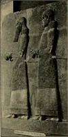 An illustration from Les musées d'Europe. La sculpture au Louvre; (1900)