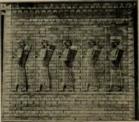 An illustration from Les musées d'Europe. La sculpture au Louvre; (1900)