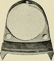 An illustration from L'Industrie des tulles & dentelles mécaniques dans Le Pas-de-Calais, 1815-1900 (1900)