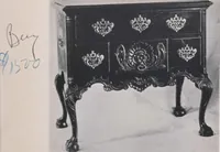 An illustration from The Jacob Paxson Temple collection of early American furniture and objects of art [electronic resource] (1922)