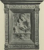An illustration from A foreword about the rare artistic properties collected by the connoisseur Raoul Tolentino [electronic resource] (1920)