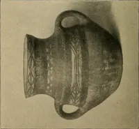 An illustration from Éléments de composition décorative; cent thêmes de décoration plane (1912)