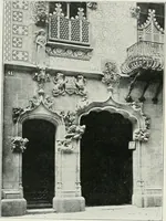 An illustration from L'oeuvre de Puig Cadafalch, architecte, 1896-1904 : architecture, décoration, mobilier, serrurerie, carrelages, &c, & (1904)