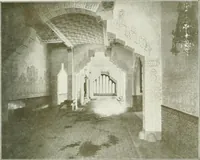 An illustration from L'oeuvre de Puig Cadafalch, architecte, 1896-1904 : architecture, décoration, mobilier, serrurerie, carrelages, &c, & (1904)
