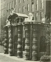 Picture 2 of 160 from Londres, Hampton Court et Windsor (1912), leaf 11