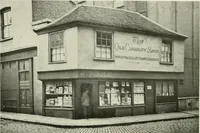 Picture 20 of 160 from Londres, Hampton Court et Windsor (1912), leaf 33