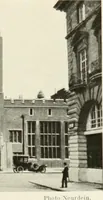 An illustration from Londres, Hampton Court et Windsor (1912)