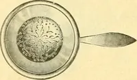 An illustration from L'orfevrerie d'Ercuis ... fonderies, laminoirs et ateliers d'orfevrerie, d'argenture et dorure a Ercuis (Oise). (1911)