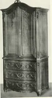 An illustration from Louis XVI furniture (1913)