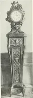 An illustration from Louis XVI furniture (1913)