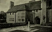 An illustration from Lutyens houses and gardens (1921)