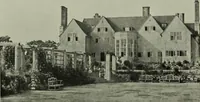 An illustration from Lutyens houses and gardens (1921)