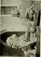 An illustration from Madrid : an historical description and handbook of the Spanish Capital (1909)