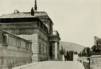 An illustration from Madrid : an historical description and handbook of the Spanish Capital (1909)