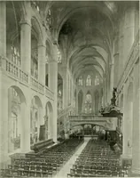 An illustration from Medieval architecture, its origins and development, with lists of monuments and bibliographies (1912)
